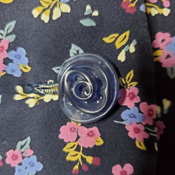 Vintage Floral Vest - Picture 6 of 9